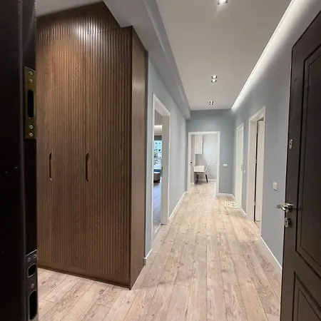 شقة Properhome Luxury 6 Gjirokastër